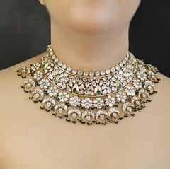 Pratiksha Polki Neckline Set (Green)