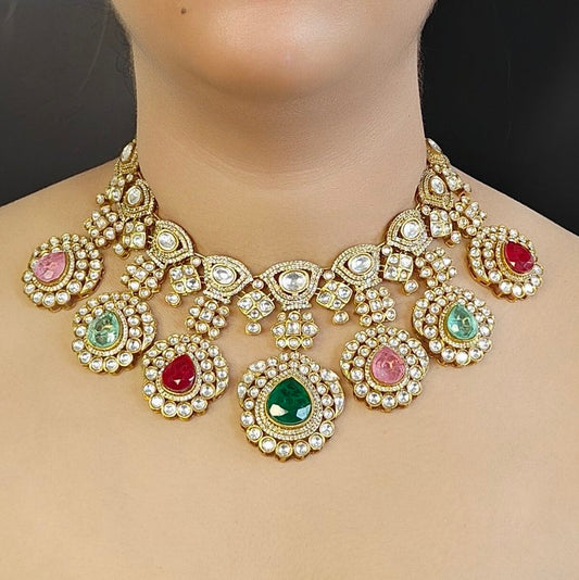 Samriti Moissanite necklace set green