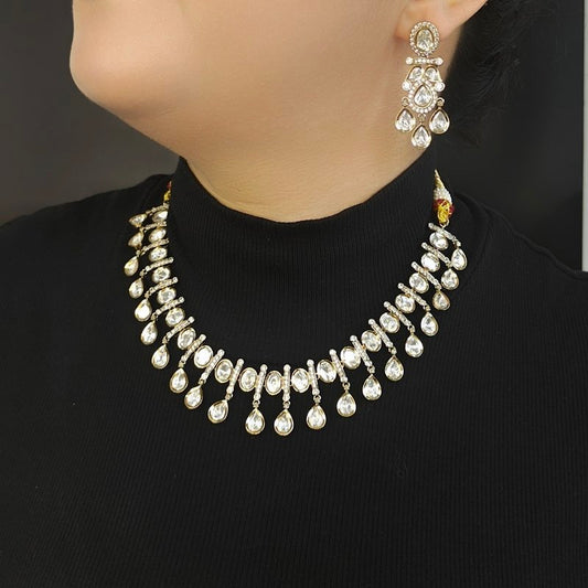 Ivaan Polki Neckline set