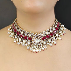 Aadal Maroon Polki Maangtikka