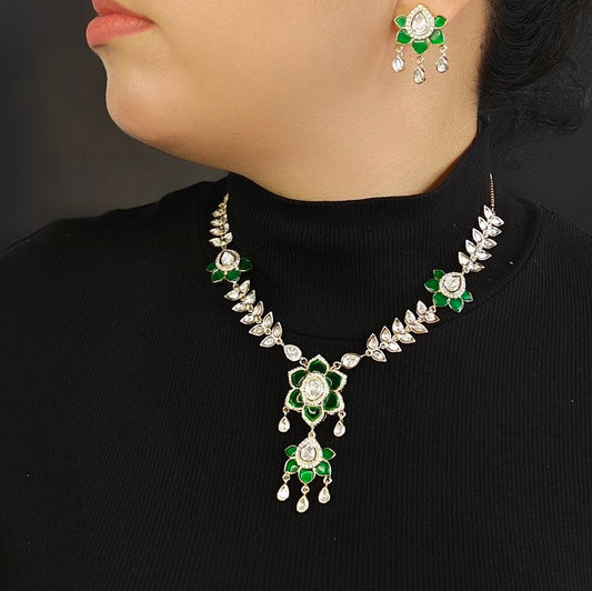 Bevlin Green Chain Set