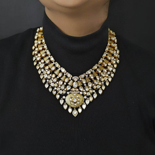 Hema antique gold plated set (Antique Gold Colour)