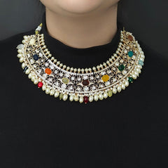 Vedita Navraatna Polki Choker Set