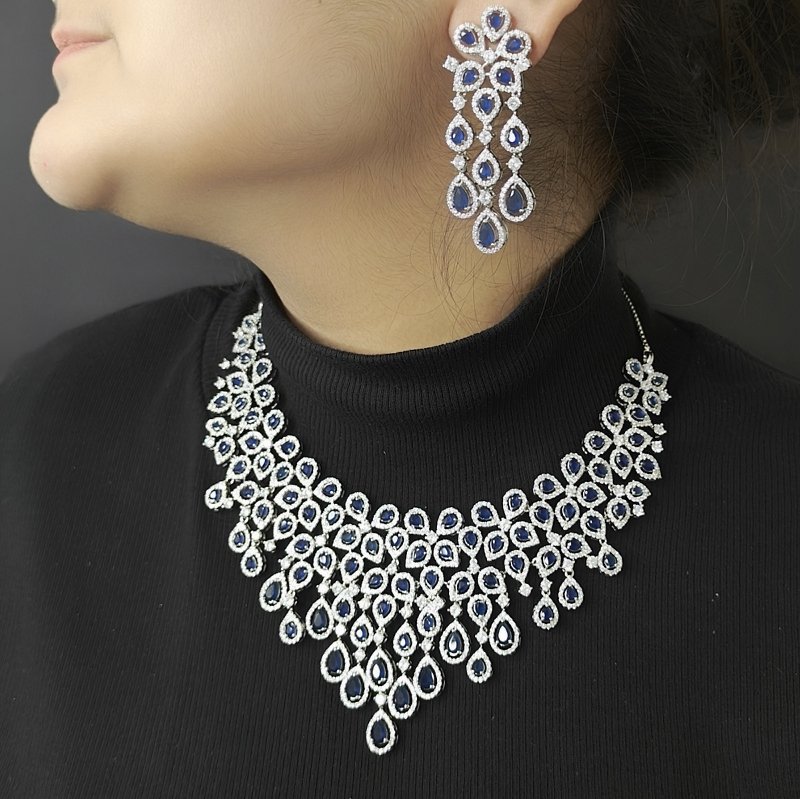 Mia Emerald Green neckline set