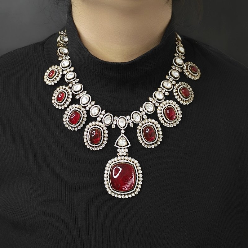 Fagun Moissanite choker