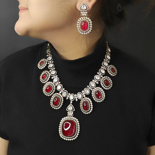 Fagun Moissanite choker