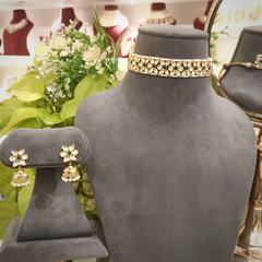 Geetisha Green Polki Choker