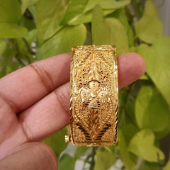 Saanvi Bangles