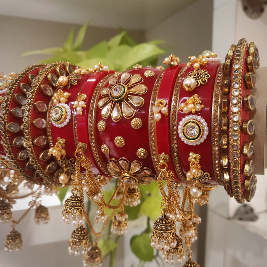 Anupreet Chura Set