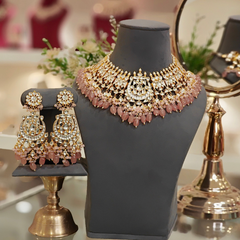 Araavat Paachi Kundan Set Peach