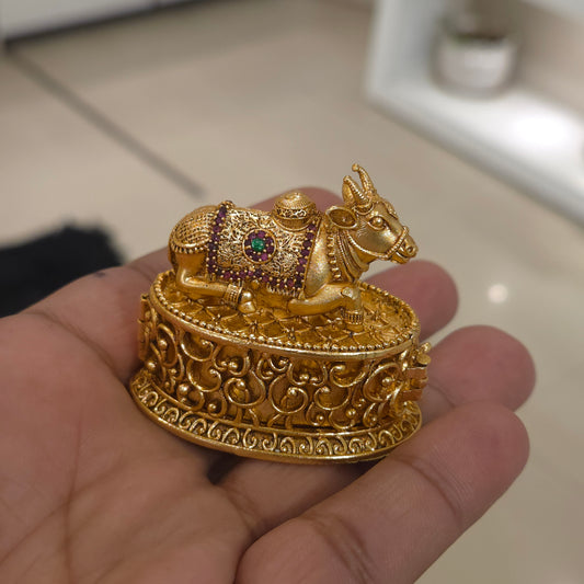 Lord nandi coin sindoor dibiaa