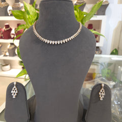 Pear a.d neckline set