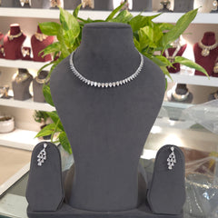 Pear a.d neckline set