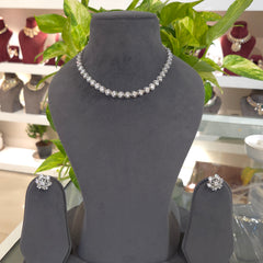 Maria a.d neckline set