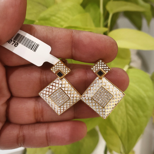 Noor Ivory Earrings