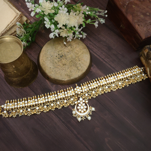 Shehrnaz Pearl Kundan Sheeshpatti