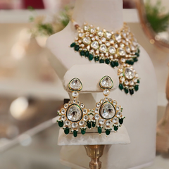 Ananya Kundan Necklace Set