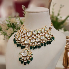 Ananya Kundan Necklace Set