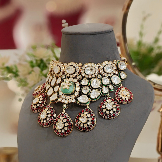 Aprajitha Kundan Necklace Set