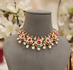 Anika Navrattan Choker Set