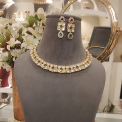 Fraha Emerald Polki Set