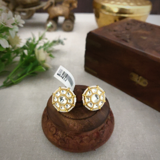 Maahika Paachi Kundan Studs