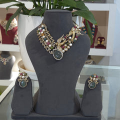 Vaitarni designer set