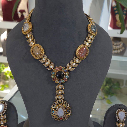 Maya designer set