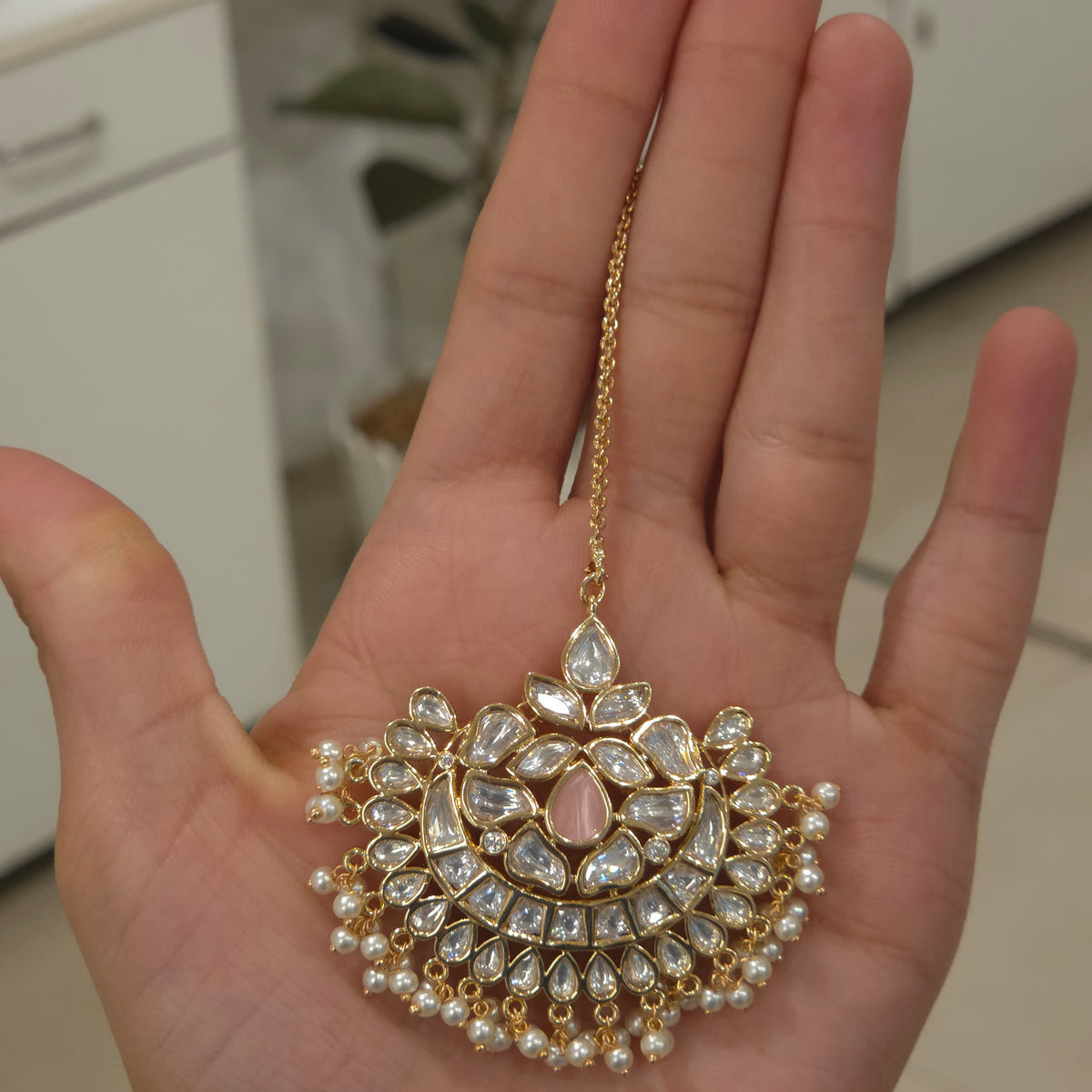 Chameli polki maangtikka