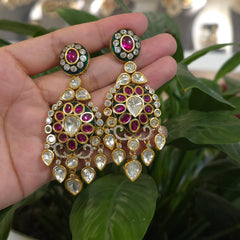 Rashi Silver Foil Polki necklace set