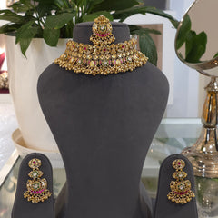 Aruhi Antique necklace set