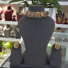 Zehnab designer choker