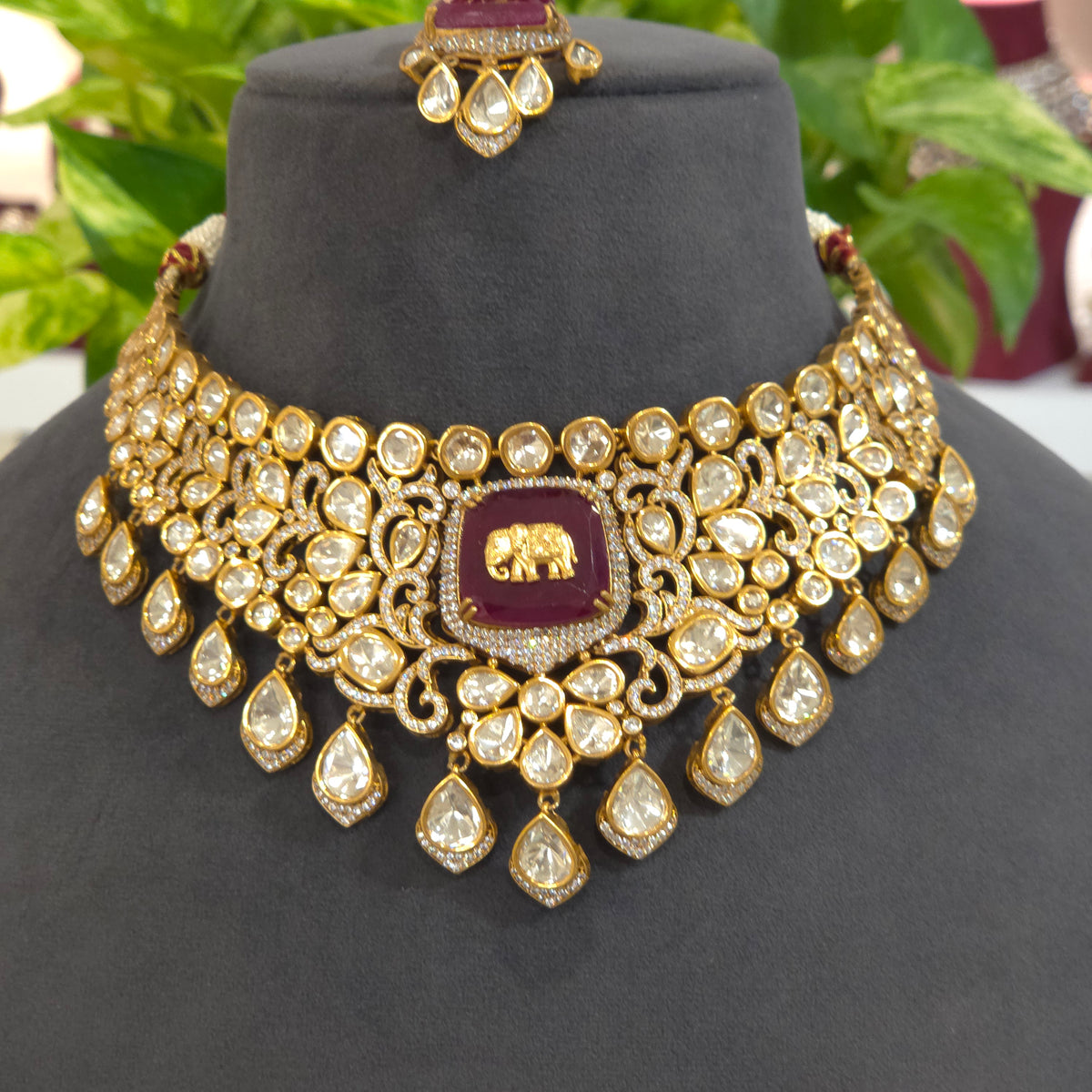 The elephant polki set