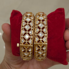 Reema Kundan polki bangles