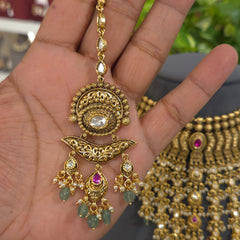 Kanika Antique choker Set