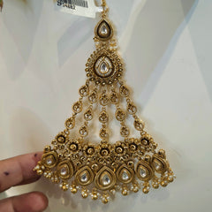 Shalini golden passa