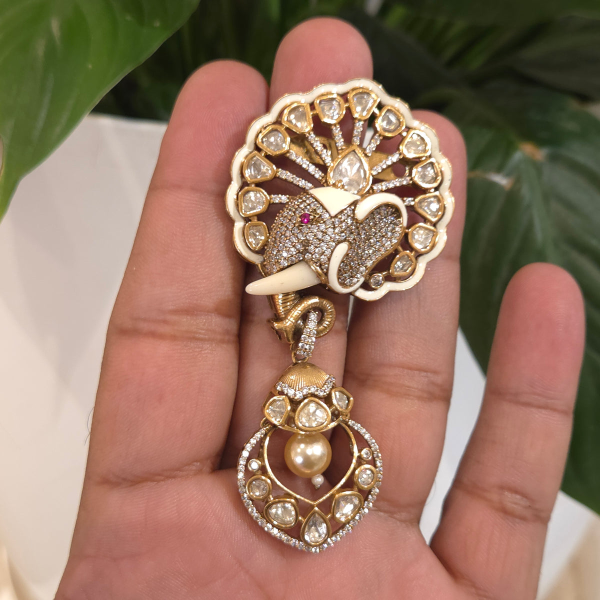 Ganpati polki brooch