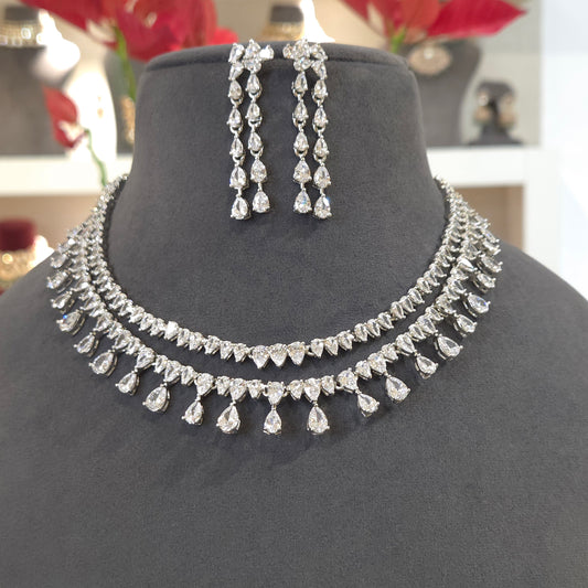 Harshita A.D necklace set