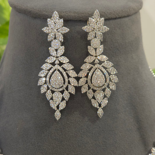 Flora necklace set