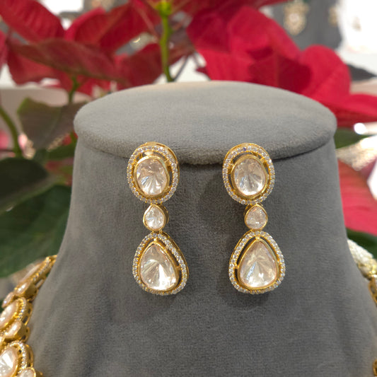 Navu polki neckline set