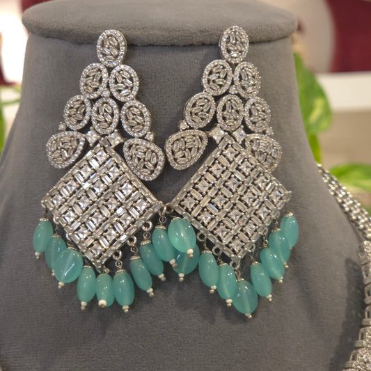 Amaira Ad necklace set