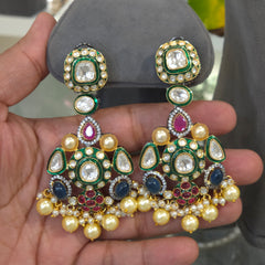 Aarohi Navratan necklace set