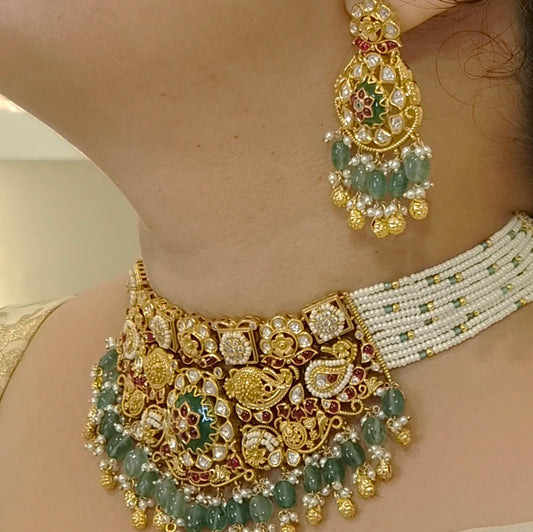 Vedika golden polki set