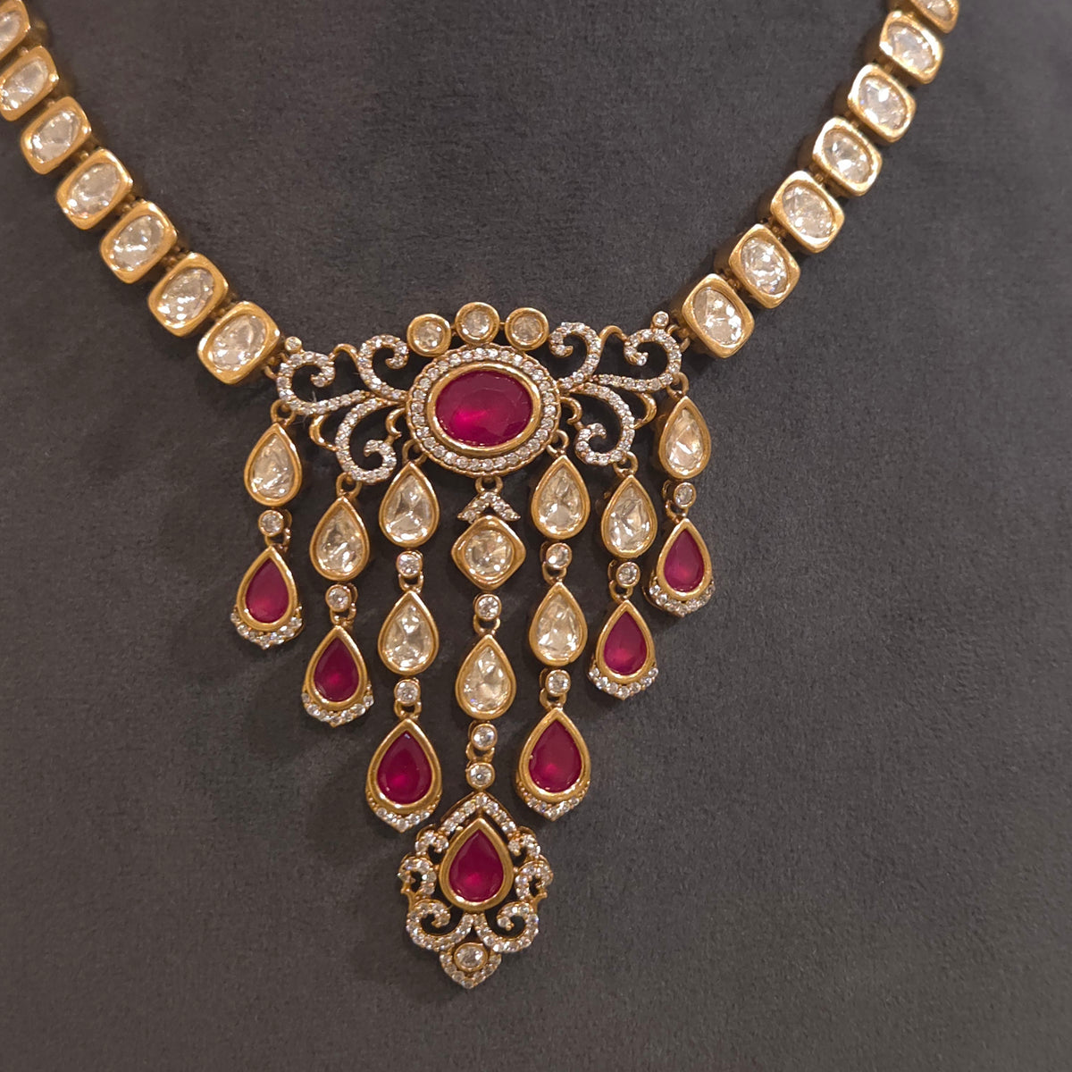 Mohini polki neckline set