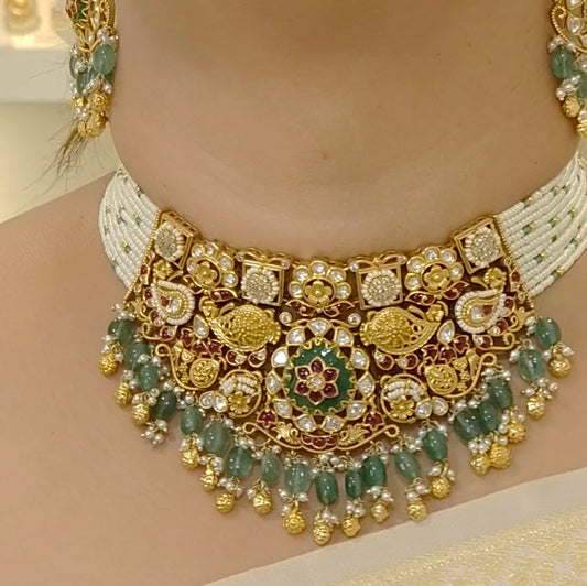 Vedika golden polki set