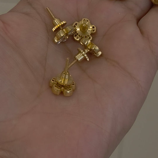 Gili moissanite polki studs