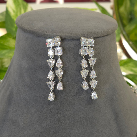 Dazzle Ad necklace set