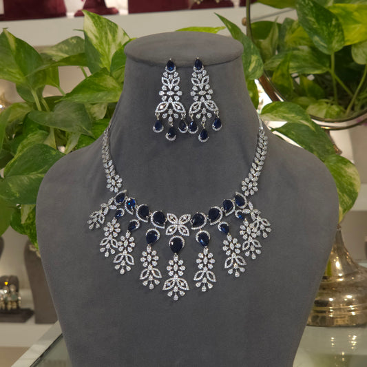 Manreet Ad necklace set