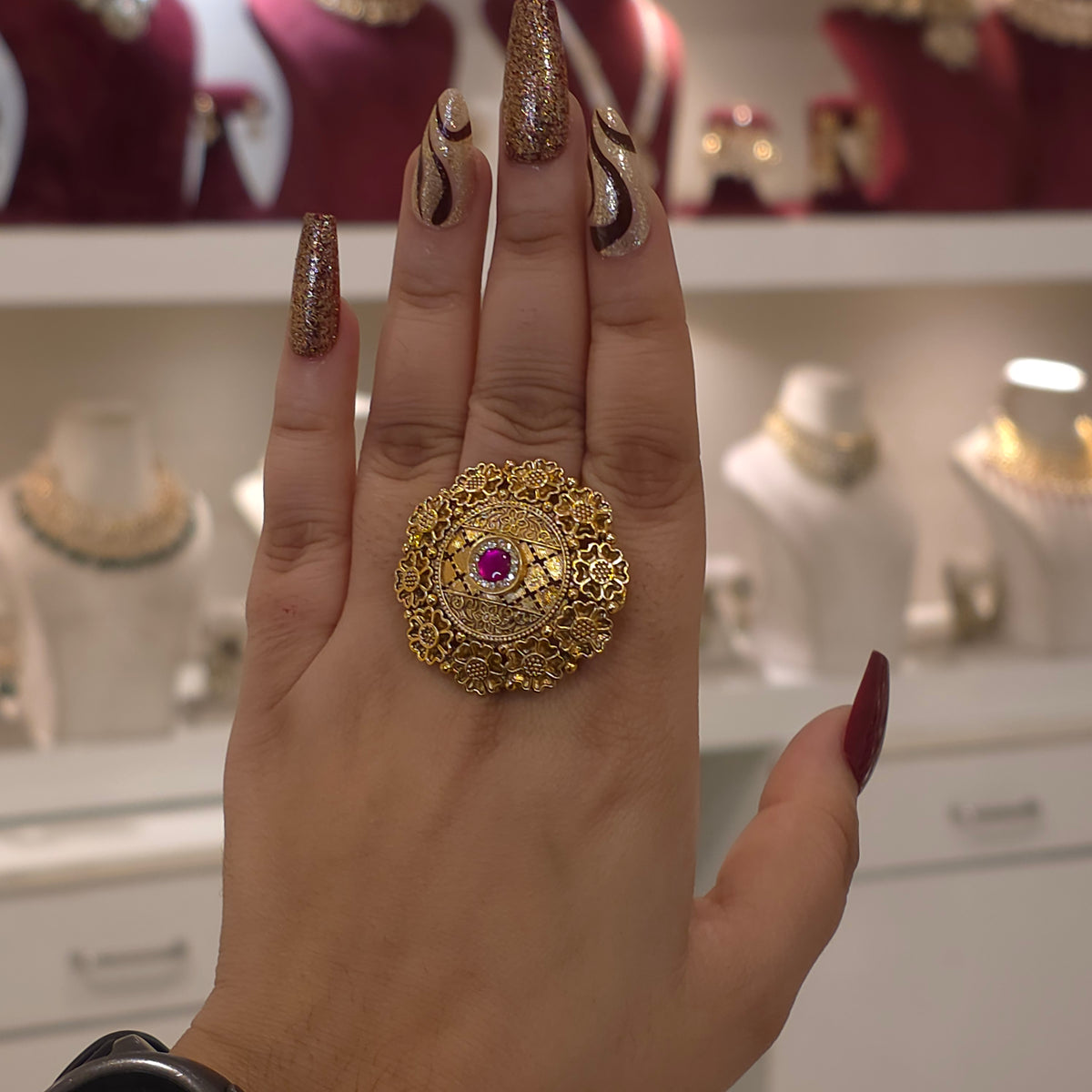 Gehna golden ring