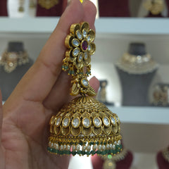 Kadamri polki jhumka